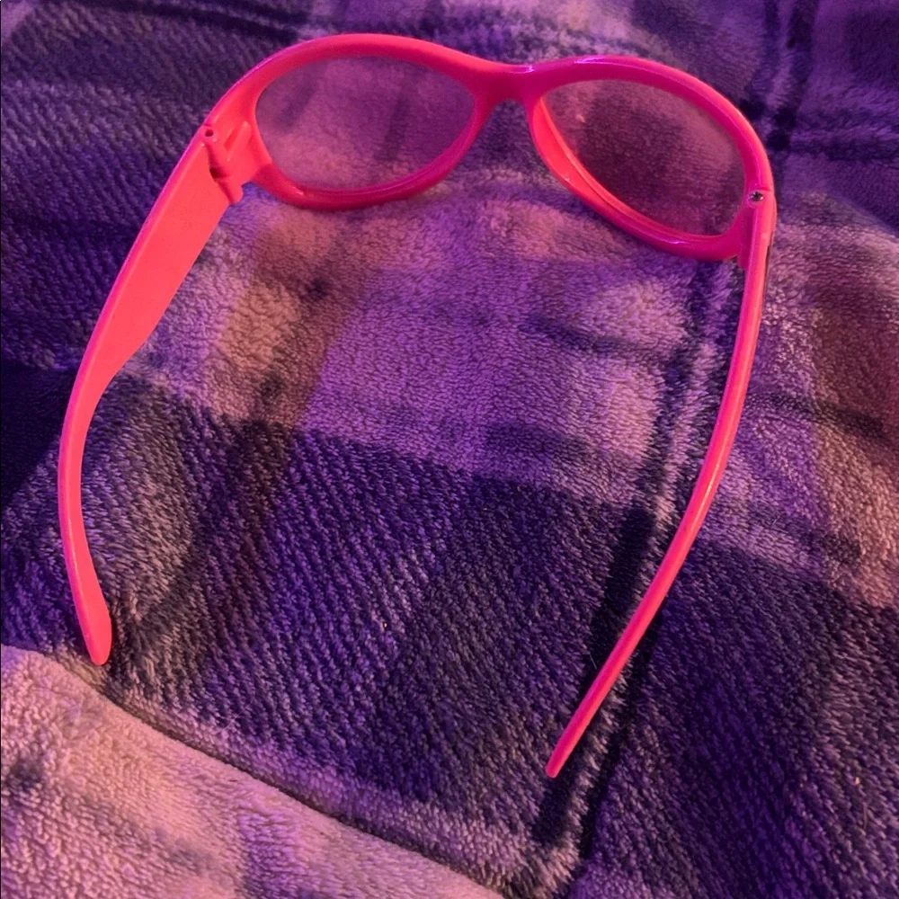 Stylish Pink Sunglasses
